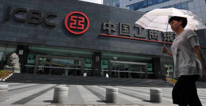 Moody's outlook cut: China banks, Hong Kong, local govt financing vehicles
