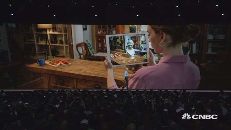 Apple announces update to augmented reality developer kit