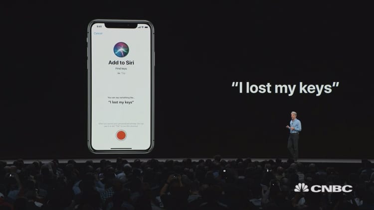Apple updating Siri with Shortcuts