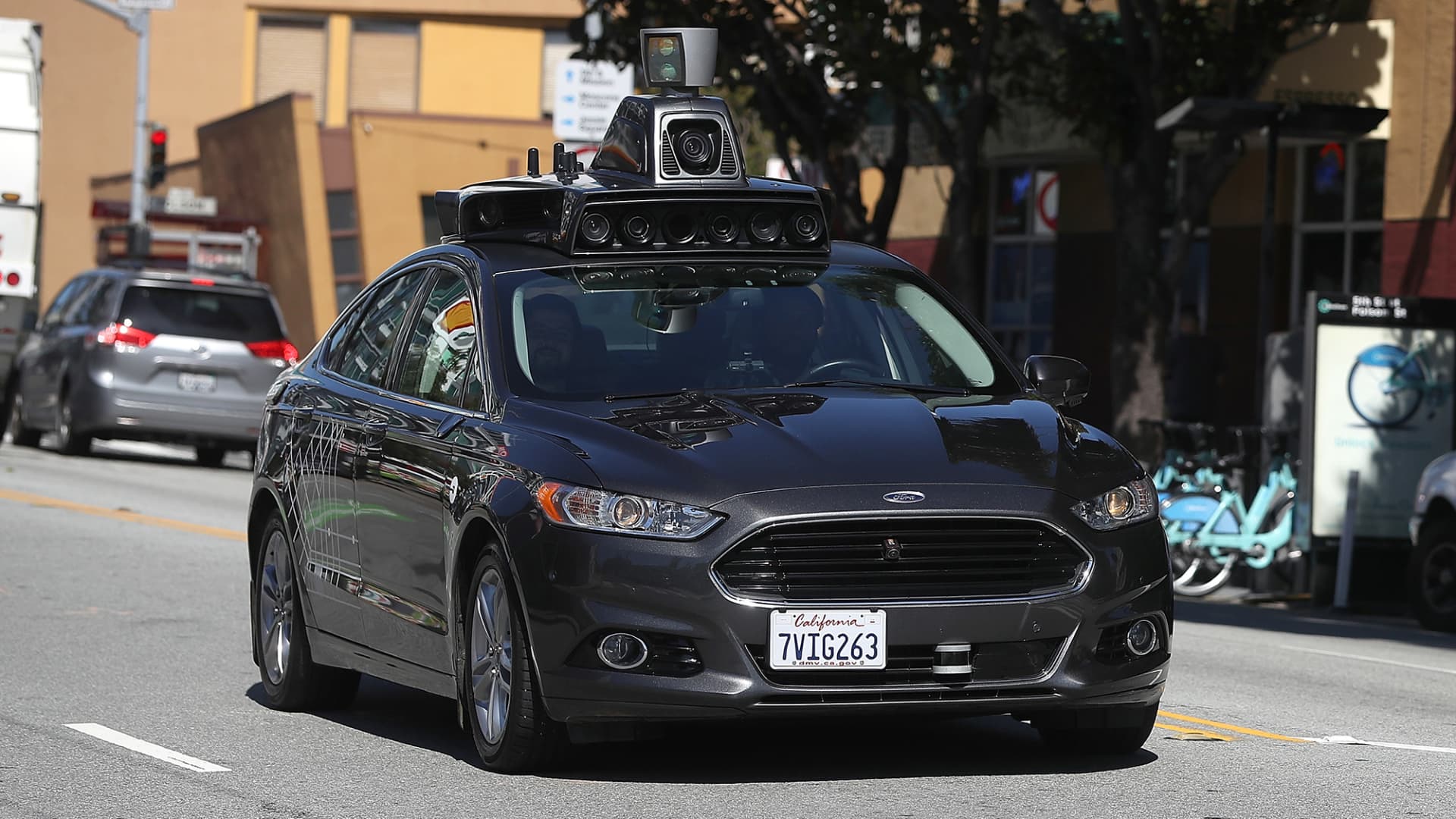 Bank of America names the tech stocks set to benefit from a driverless car boom