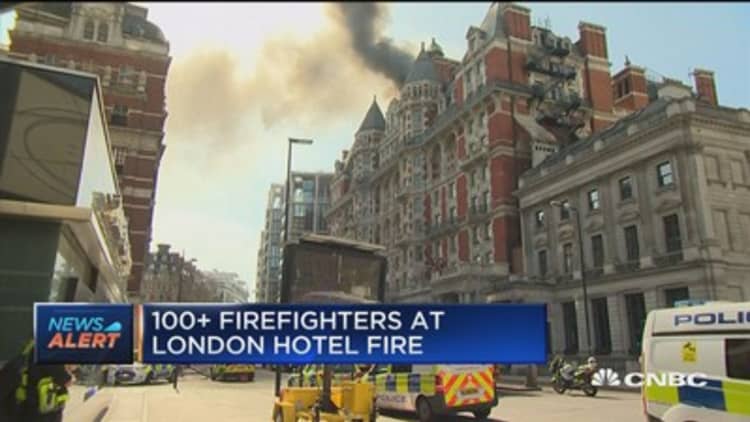 Over 100 firefighters responding to fire at Mandarin Oriental in London