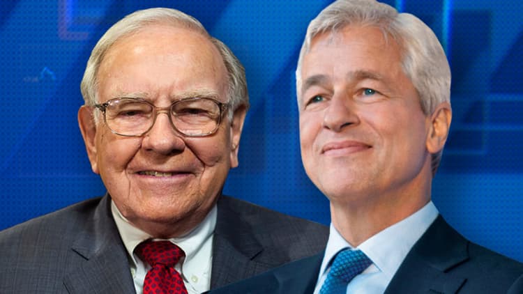 Buffett and Dimon call for CEOs to end quarterly profit forecast