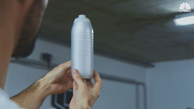 You can squeeze this titanium water bottle