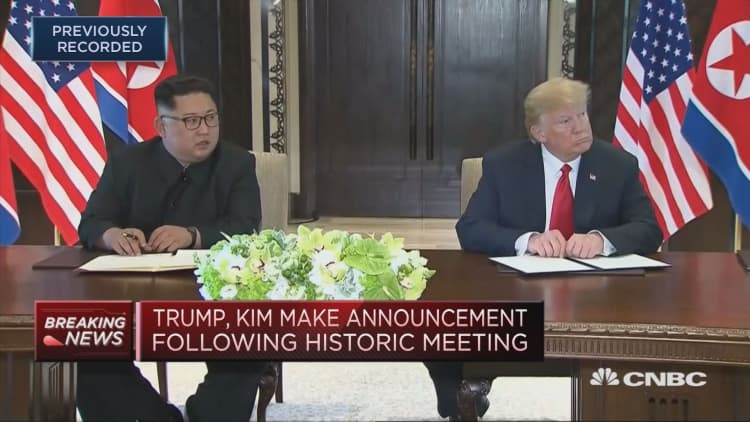 Trump and Kim sign a 'pretty comprehensive document'