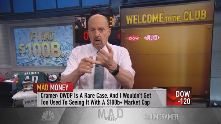 Cramer introduces the market's newest high-quality stock group: The $100 billion club