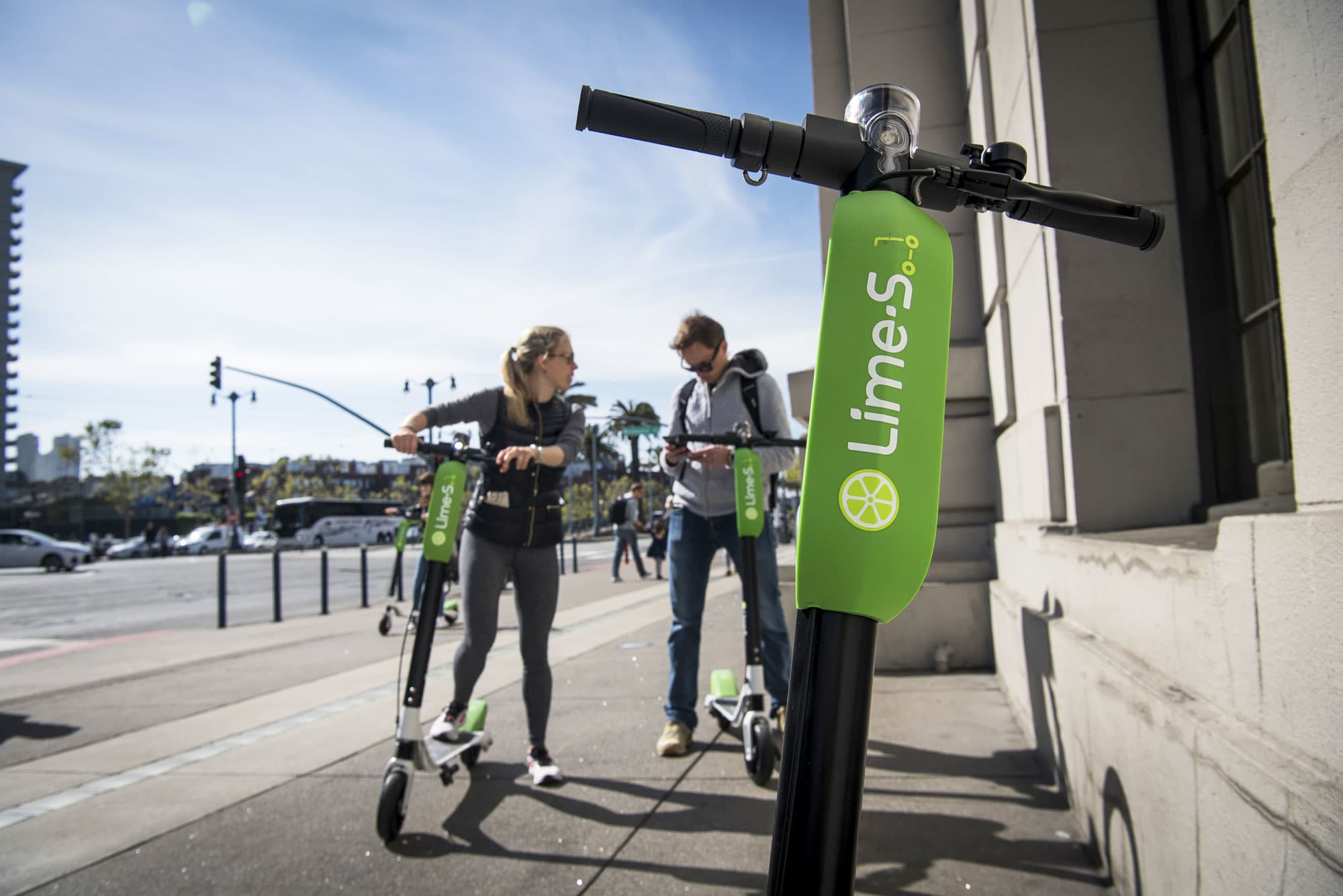 Klæbrig tale Forstærker Scooter start-ups like Lime and Bird: why investors love