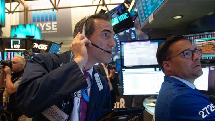 Stocks close lower on trade concerns