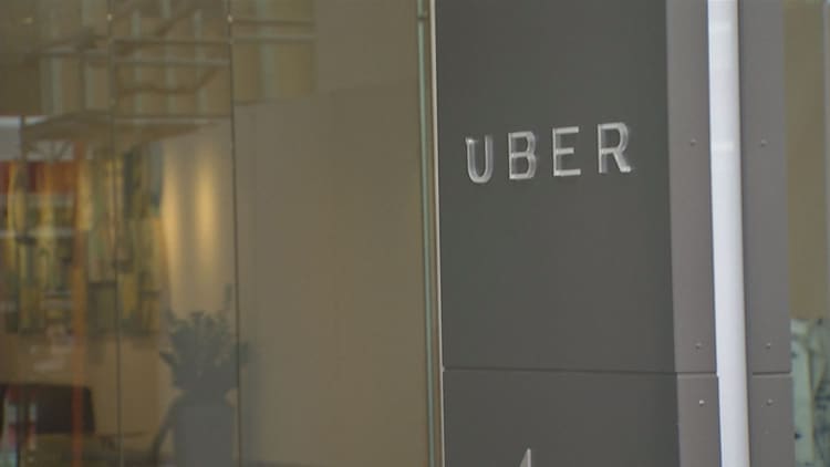 Uber’s battle to overturn its ban in London begins