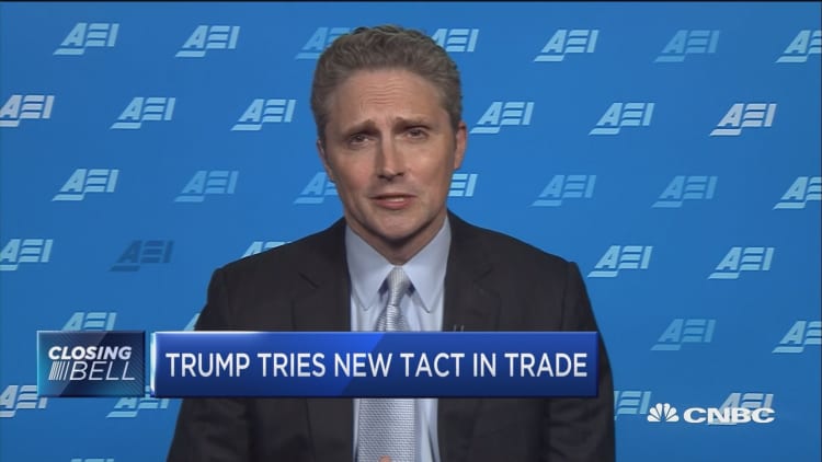 You can't have a trade war and a rising market: Expert
