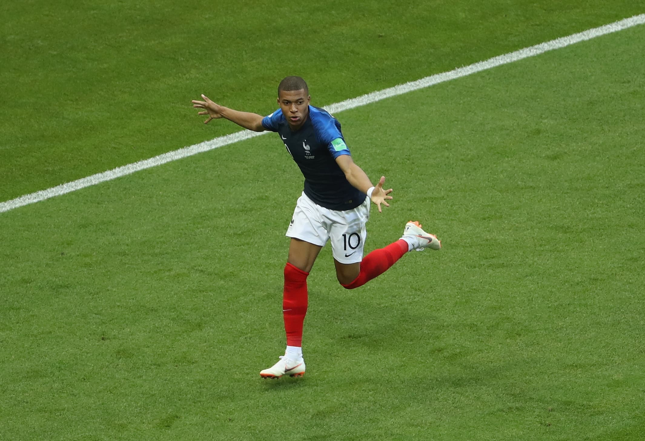 Kylian MƄappe went froм a poor Paris suƄurƄ to World Cup star