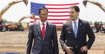 Foxconn reconsidering plans to make LCD panels at Wisconsin plant