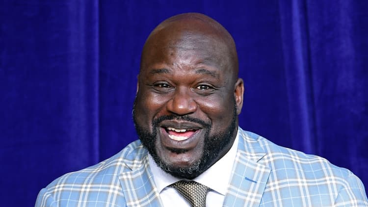 Here's what Shaquille O'Neal did with his first check — and his advice for young people