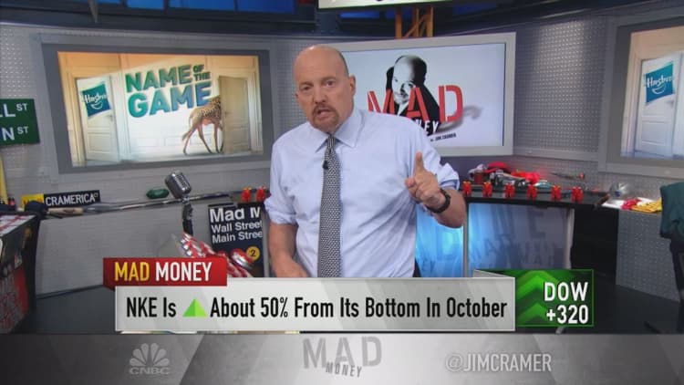 Cramer advises using Toys R Us-related weakness to 'scale into Hasbro'