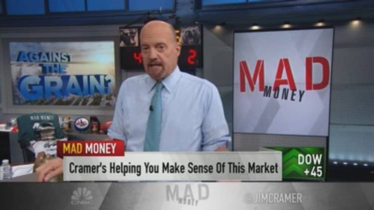 Cramer flags opportunity in FANG after Netflix's 'less-than-stellar' quarter