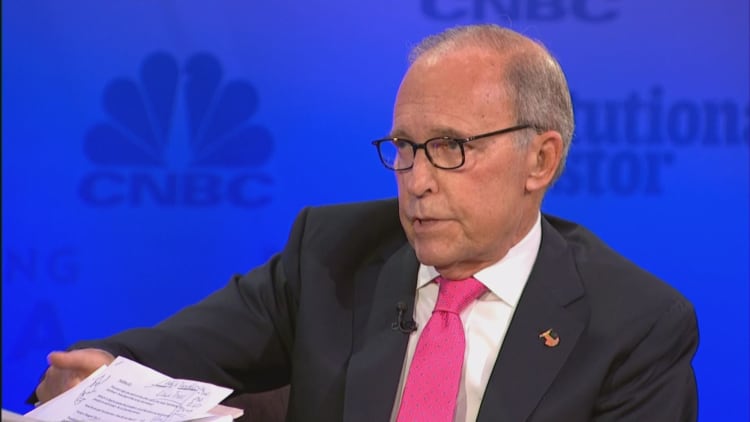 Kudlow: I'm going to defend Trump on this issue 'lock, stock and barrel'