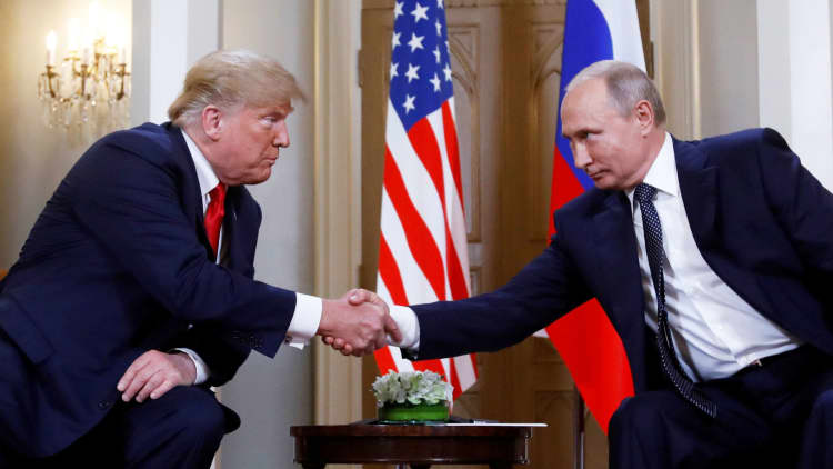 Trump clarifies comments from Putin meeting