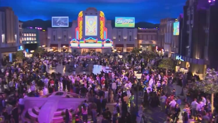 Warner Bros. opens $1 billion theme park in Abu Dhabi
