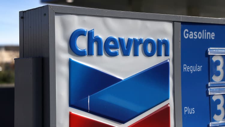 Chevron shares slip as profits and revenues miss Street expectations