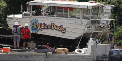 Lawsuit filed against operators in Missouri duck boat tragedy seeks $100 million