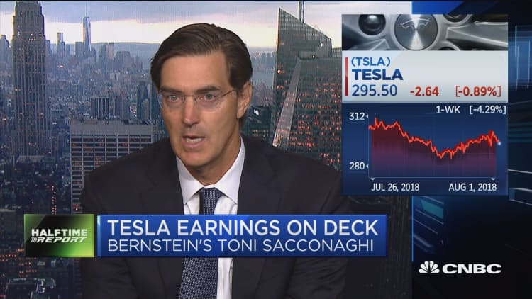 Here's what Bernstein's Sacconaghi is looking for in Tesla's earnings