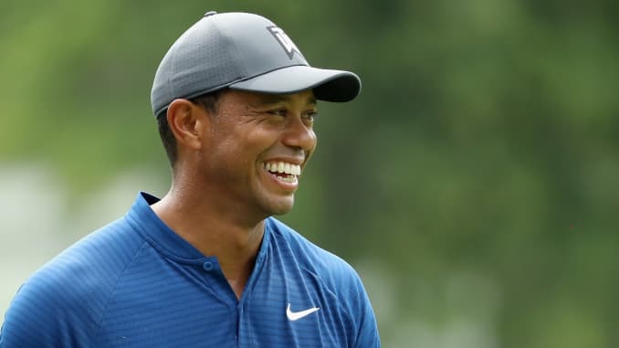 Tiger Woods - Who is the highest paid golf player?