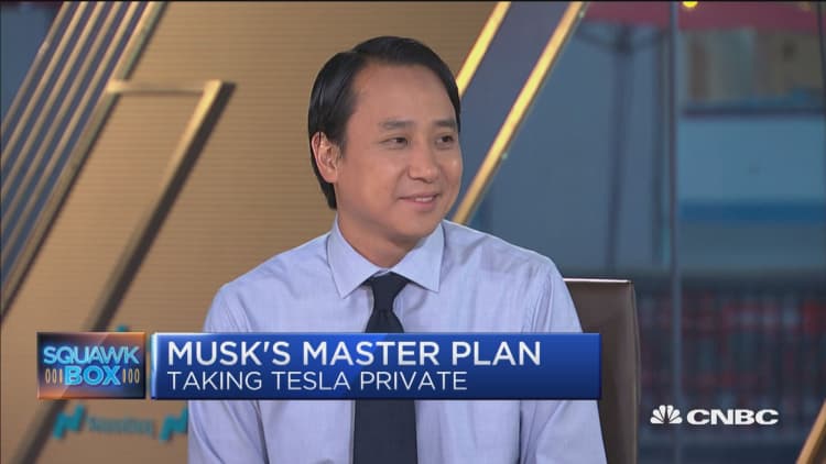 Musk is 'classic Silicon Valley', wants to go around process, says pro