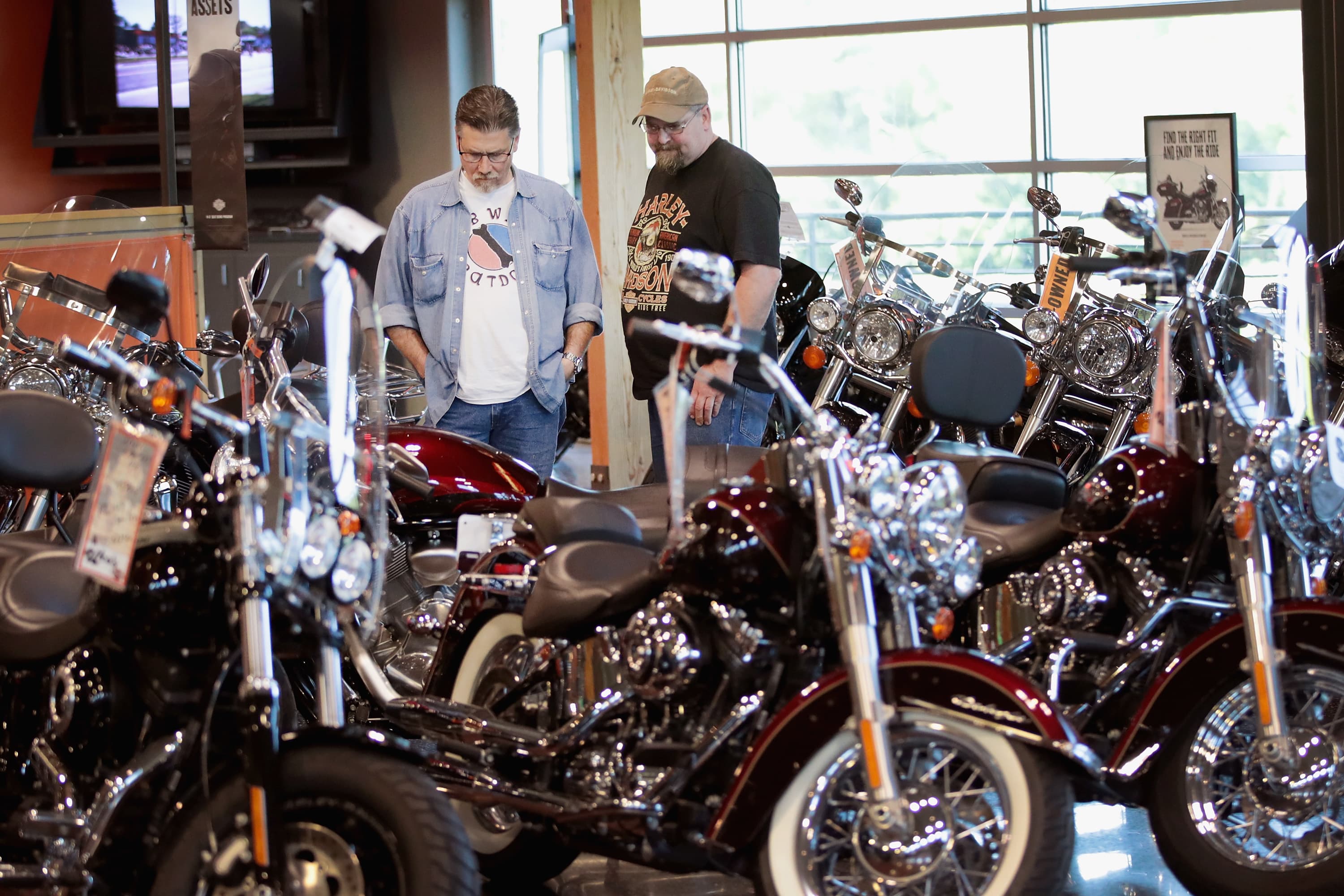 Shares of Harley-Davidson could drop nearly 20% as growth story 'has no legs,' says Jefferies