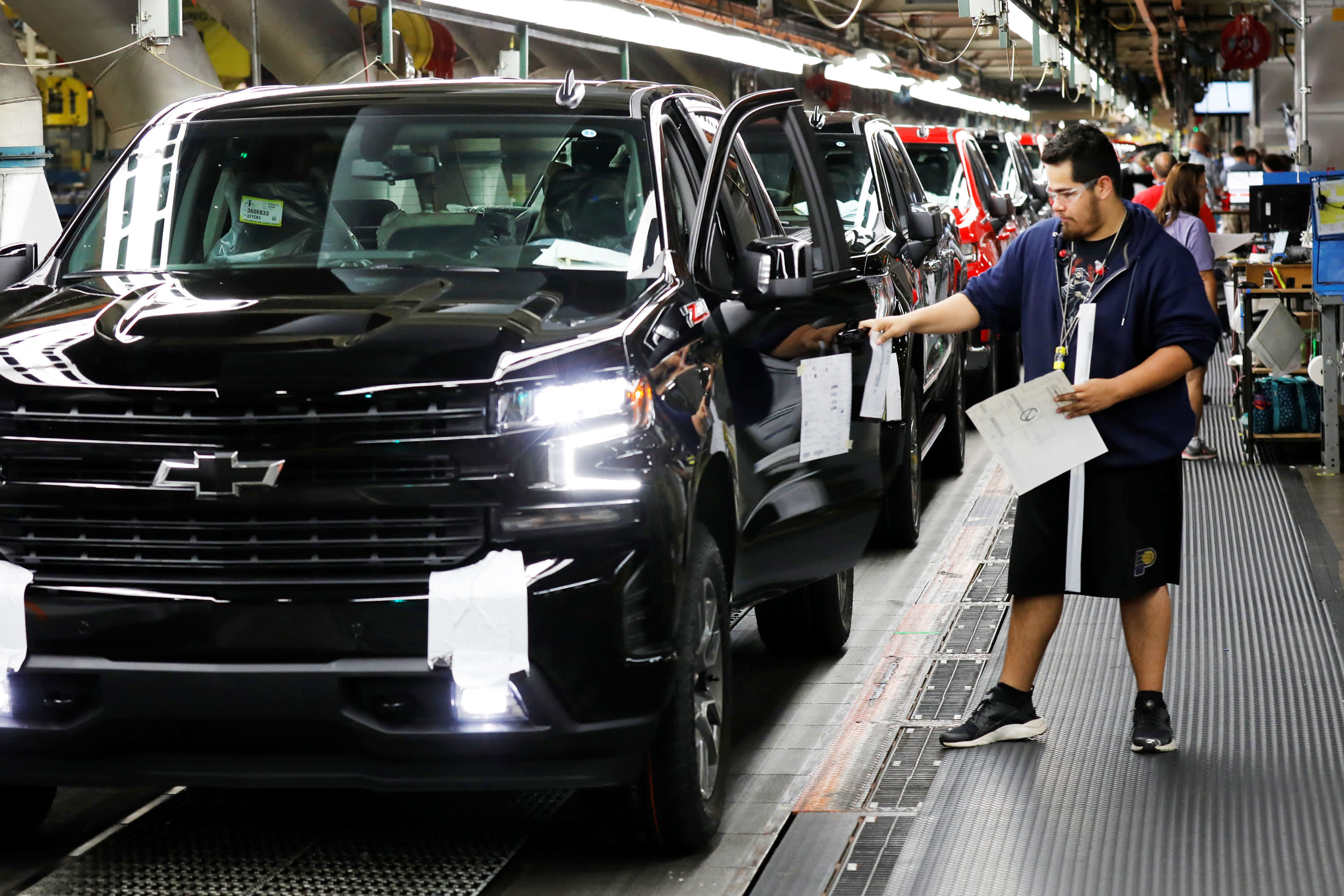 A General Motors 632 millió dollárt fektet be a pickupok következő generációjának Indianában történő megépítésébe
