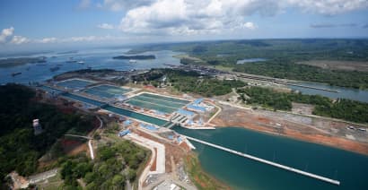 Here's how the Panama Canal plans to cut shipping emissions 