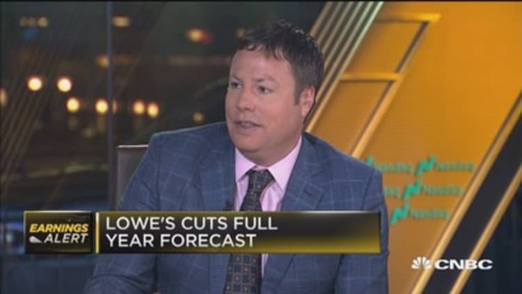 Home Depot is the better company, Lowe's is the better stock, says Oppenheimer's Nagel