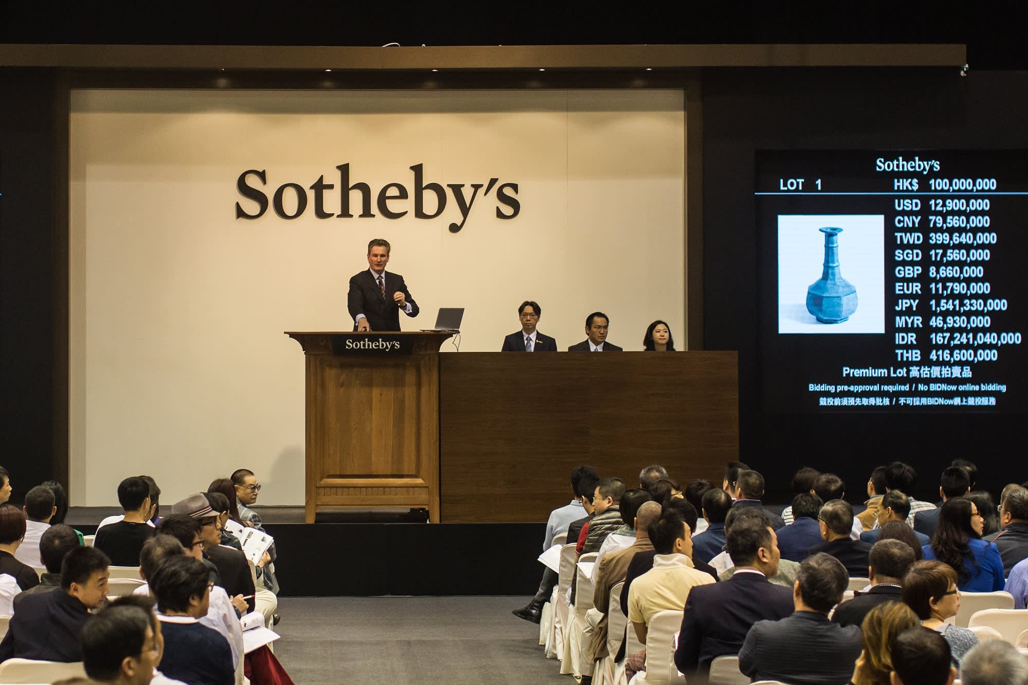 Sotheby's auction house is being taken private by group controlled by art collector Patrick Drahi - CNBC
