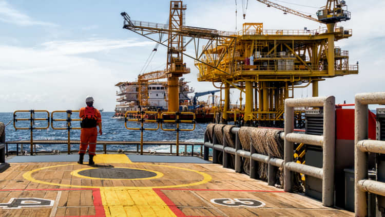 SPDR Oil exploration ETF drives S&P energy gains