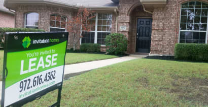 A real estate play that captures housing boom, hedges against rising rates 
