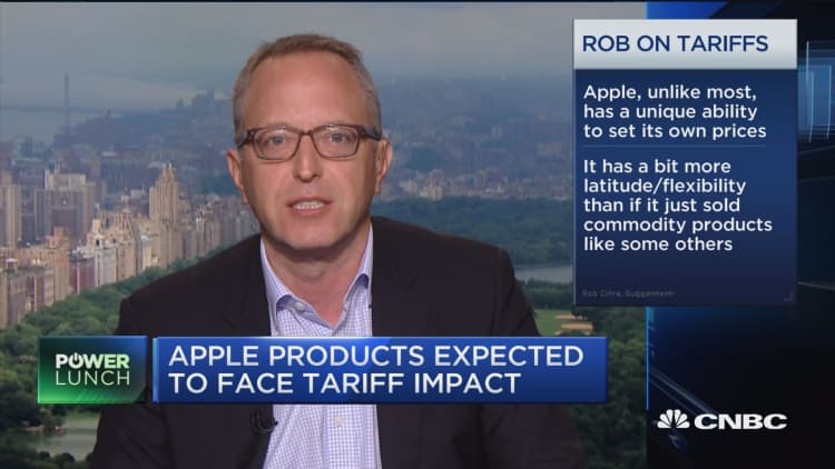 Apple has flexibility to pass higher costs to consumers, says Guggenheim Partners' Cihra