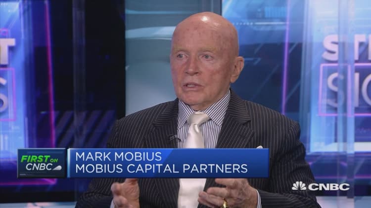 China devaluing its currency amid trade war ‘quite possible’: Mobius