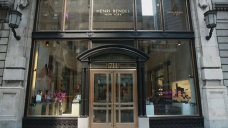 L Brands to shutter 23 Henri Bendel Stores