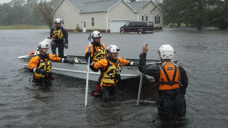Florence hits rivers, roads hard in the Carolinas