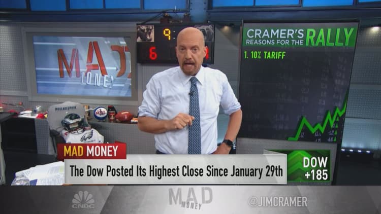 Cramer: Wall Street short-sellers are losing because they're overestimating the trade war