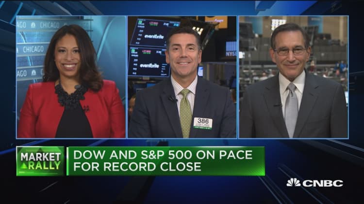 Closing Bell Exchange: Chase growth in technology in this market