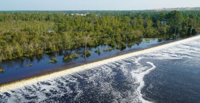 Duke Energy: Dam breached at North Carolina plant and coal ash may be flowing into Cape Fear River