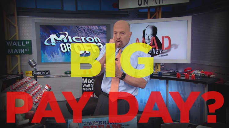 Cramer Remix: These two factors could be enormous for Micron