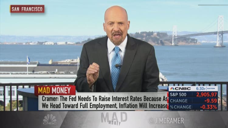Cramer cautions against trading stocks every time Fed chief 'opens his mouth'