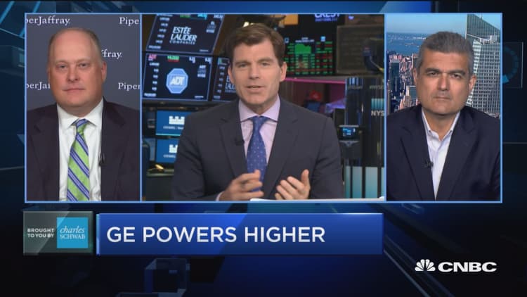 Trading Nation: GE powers higher