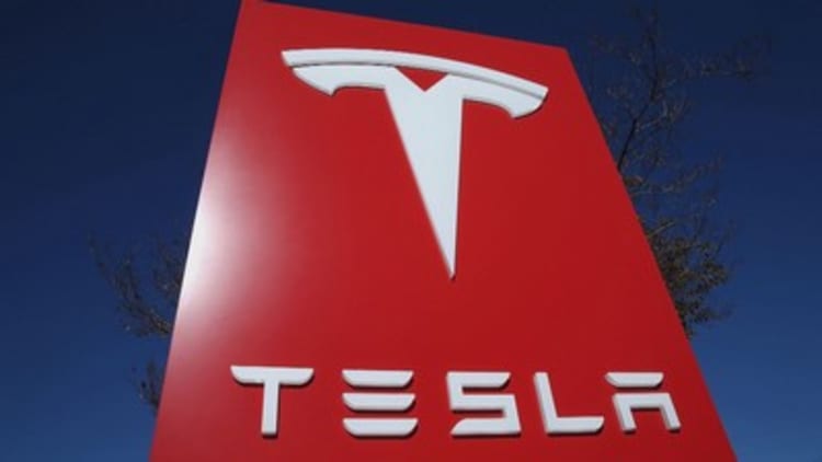 Billionaire Ron Baron predicts Tesla will have $1 trillion in revenue