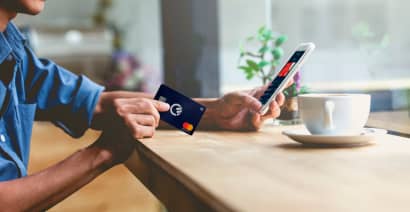 Wirecard scandal hits UK consumers as online banking apps freeze accounts
