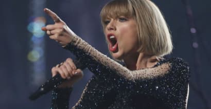 Taylor Swift boosts millennial voter registration