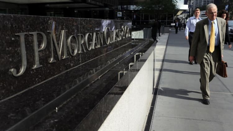 JP Morgan beats on top and bottom lines