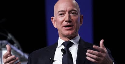 Amazon CEO Bezos applauds Congress for bringing Dreamer bill to floor