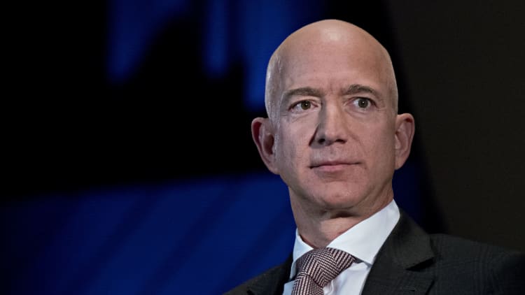 Jeff Bezos faces off against National Enquirer publisher—Watch five experts break it down