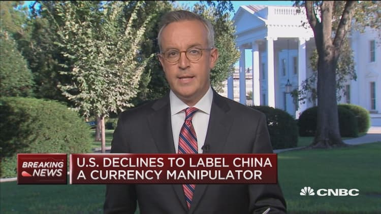 U.S. declines to name China a currency manipulator